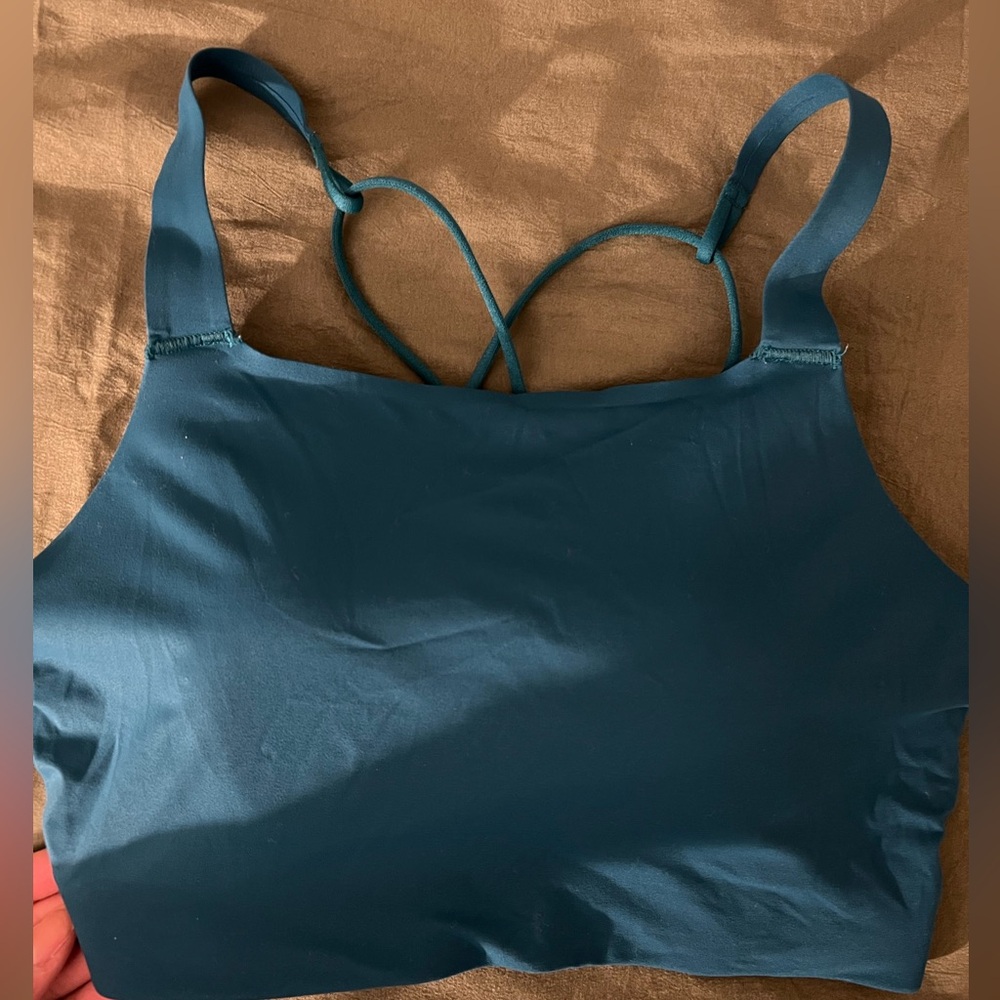 Nike Yoga Strappy Sports Bra (Medium)